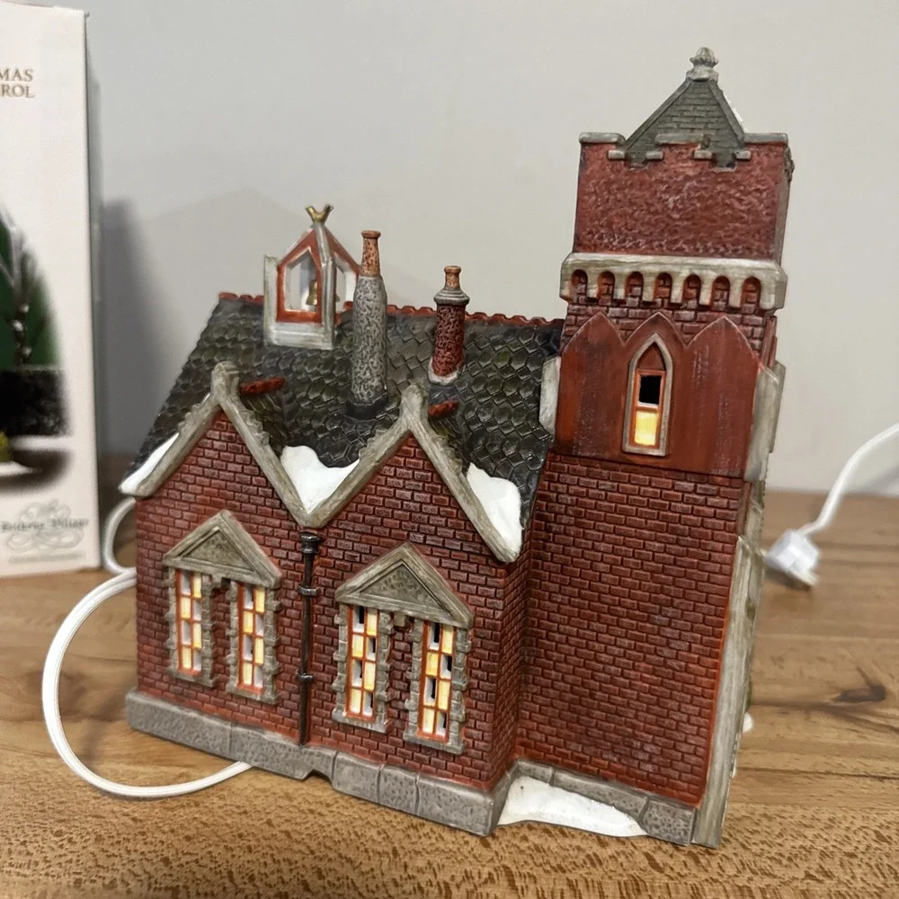 Department 56 Dickens Village Glensford School  805514 Christmas Lighted VTG